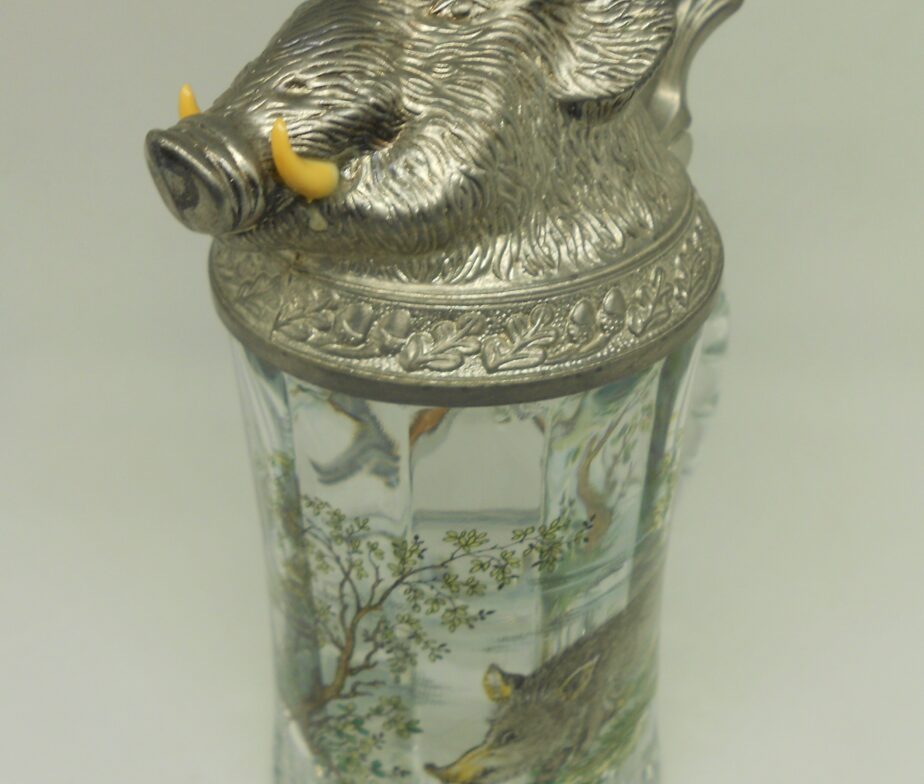 Vintage German Glass Beer Stein Wild Boar Head Pewter Lid 0,5 L / 16.9